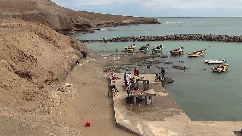 02_pedra_lume_port.jpg