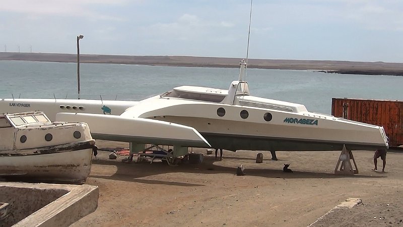 10_pedra_lume_port.jpg