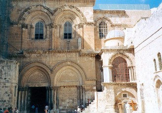 Jerozolima - wejście do Bazyliki Grobu